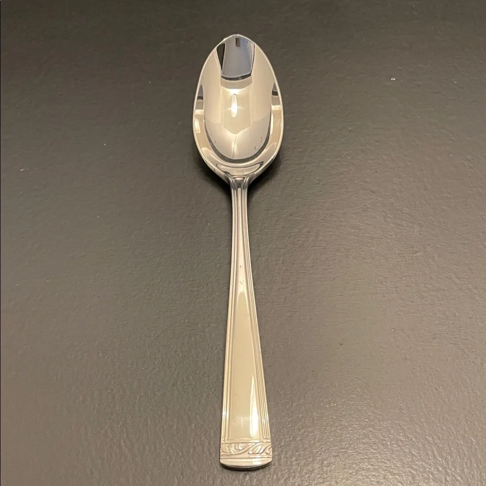 Lenox Silver Spoon Landmark platinum soup spoon oval